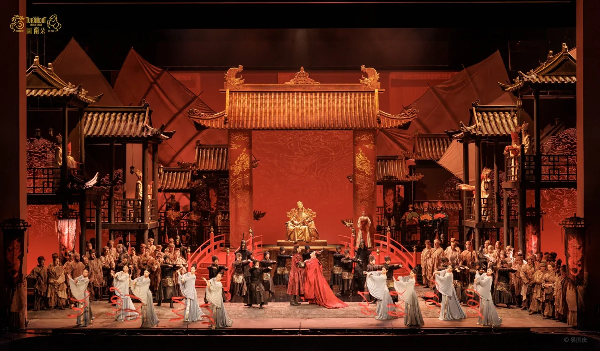 Turandot production photograph