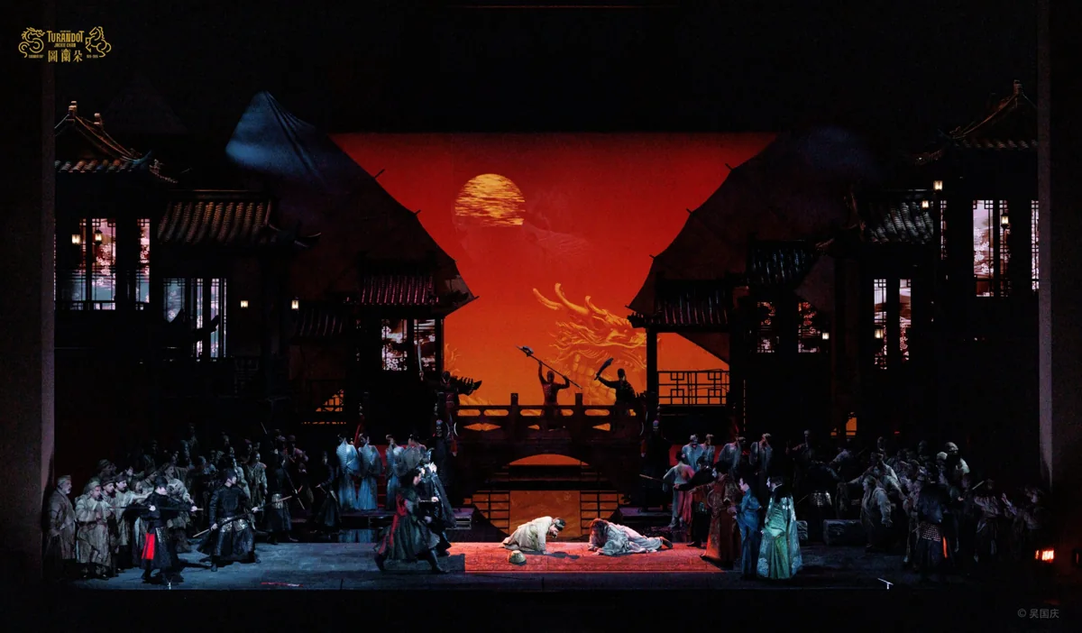 Turandot production photograph